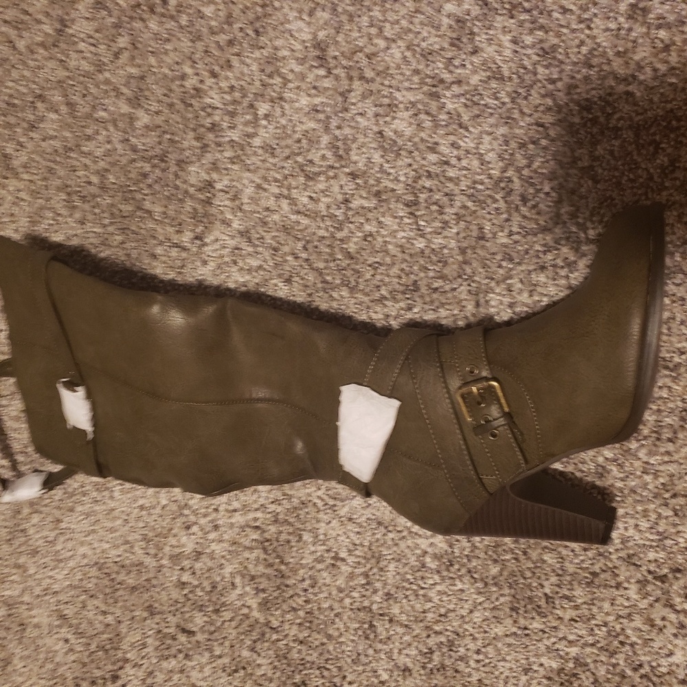 Brown boots